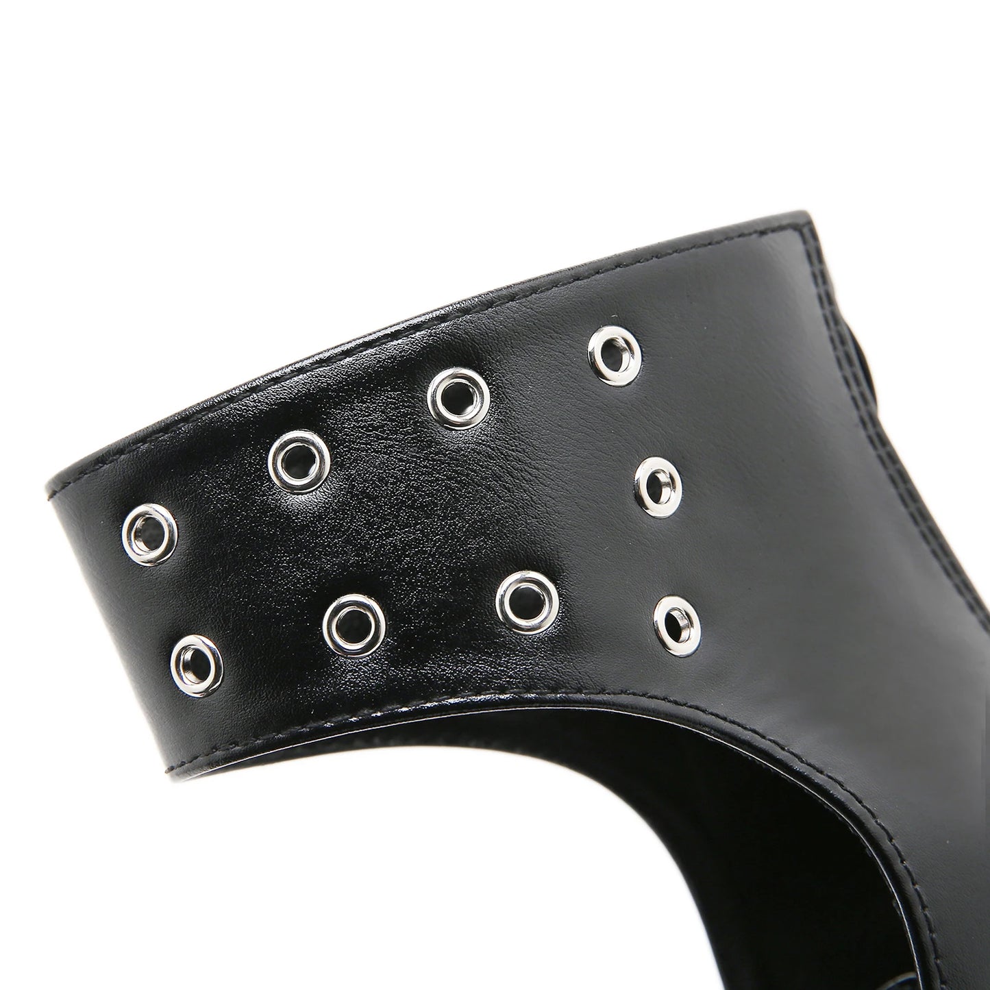 Shadow Gothic Wedges – Sandali platform punk con borchie