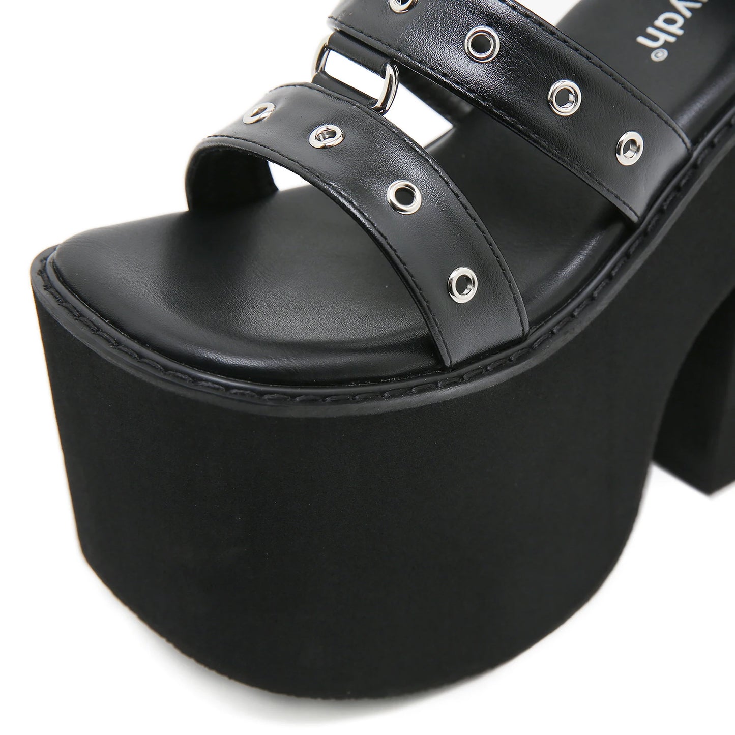 Shadow Gothic Wedges – Sandali platform punk con borchie