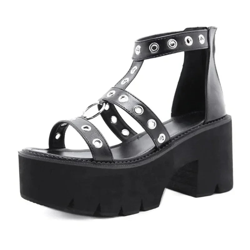 Dark Rebel Eyelet Platforms – Sandali donna gothic con fibbie