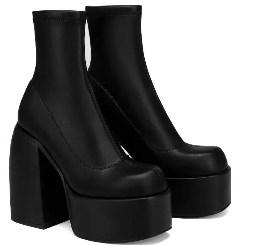 Gravity Square Platform Boots – Stivaletti donna con tacco alto e punta quadrata