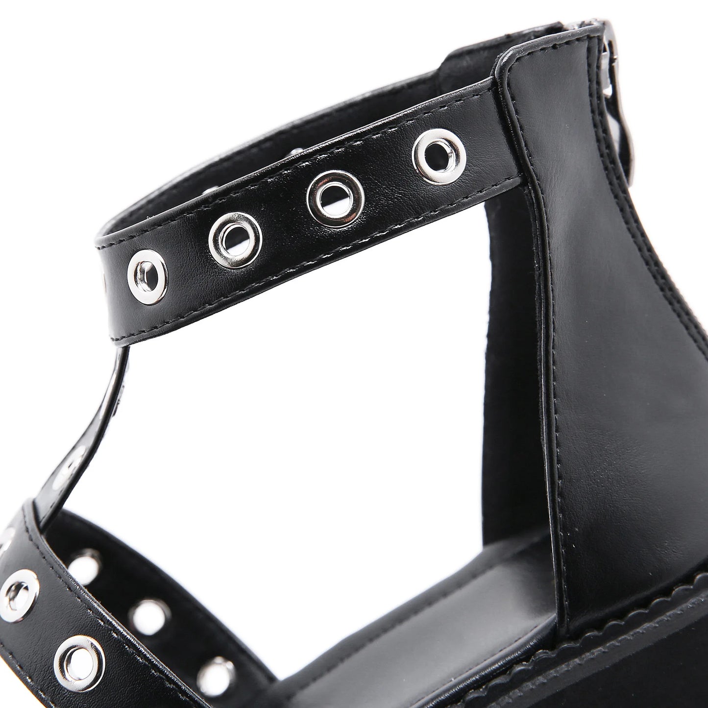 Dark Rebel Eyelet Platforms – Sandali donna gothic con fibbie